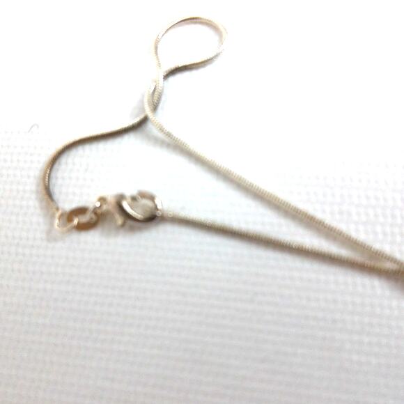 Vintage Michael Jackson King of Pop 1980's White Glitter Glove Choker Necklace - Picture 5 of 6